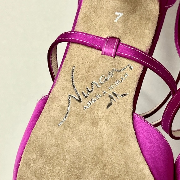 Angela Nuran Milonga Shoe with Cruazda Straps and Ankle Straps - Picture 13 of 13